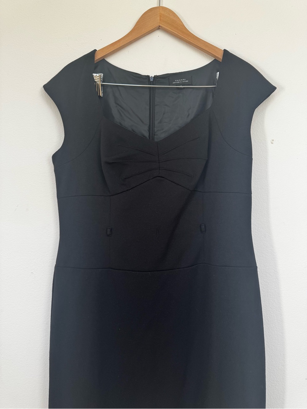 Tahari Black Cap-Sleeve Belted Sheath Dress - Picture 3 of 7